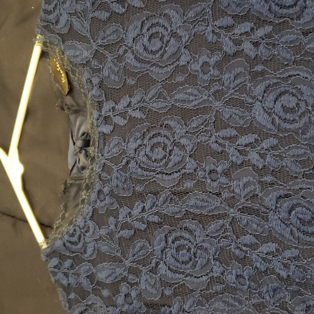 Dress - Picture 4 of 5